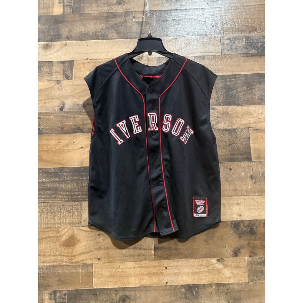 Reebok -Iverson Jersey- Black and Red - Size M